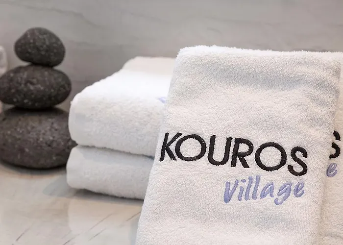Kouros Village - Adults Only מלון