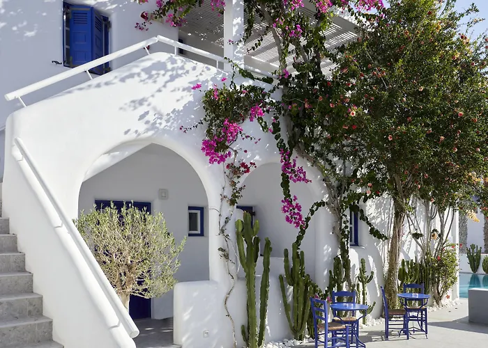 Kouros Village - Adults Only מלון