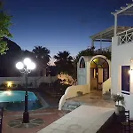 Kouros Village - Adults Only Perissa (Santorini)
