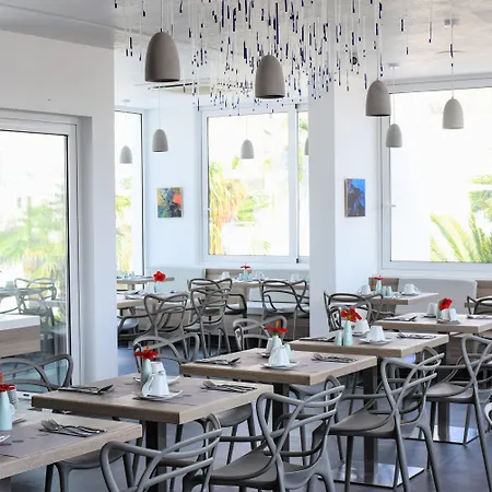 ホテル Kouros Village - Adults Only ペリッサ