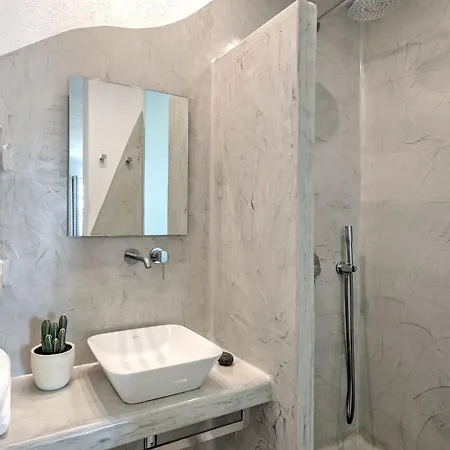 ホテル Kouros Village - Adults Only 4*