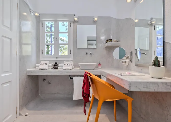 Kouros Village - Adults Only מלון 4*